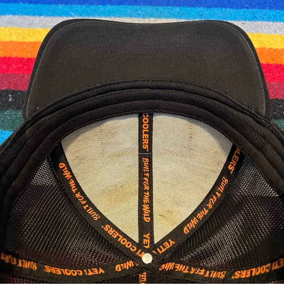 Yeti All Black SnapBack Hat hand washed - Picture 14 of 15